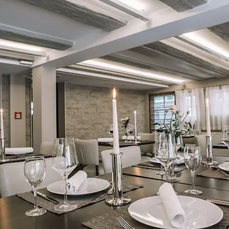 호텔 Boutique Pfauen