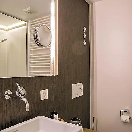 Boutique Pfauen 3*