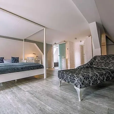 Boutique Pfauen Hotel Schorndorf (Baden-Wurttemberg)