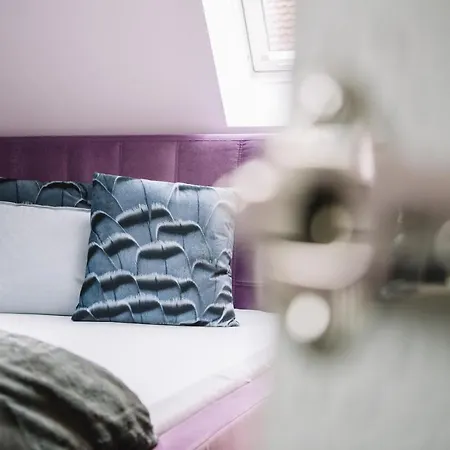 Hotel Boutique Pfauen 3*