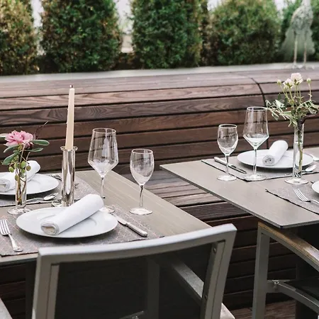 Hotel Boutique Pfauen 3*
